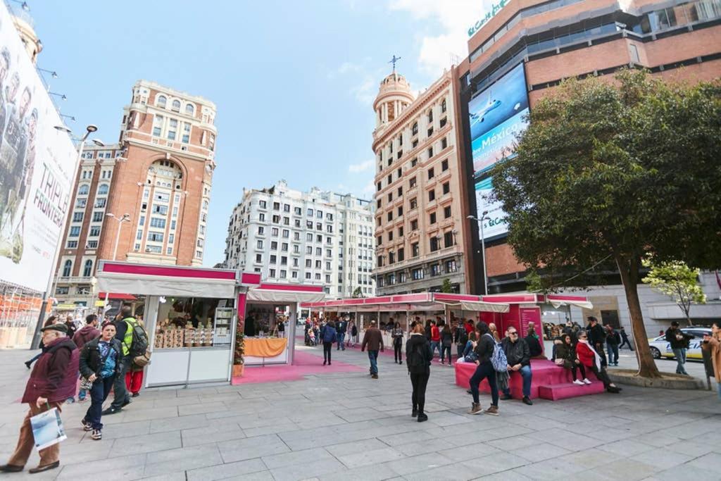 Original Y Coqueto Apartamento Junto A Plaza Mayor Appartement Madrid Buitenkant foto